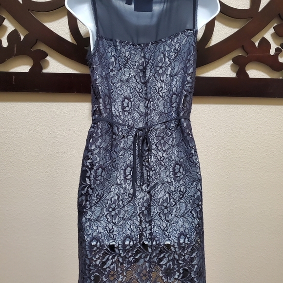 Simply Vera Wang - Picture 2 of 4